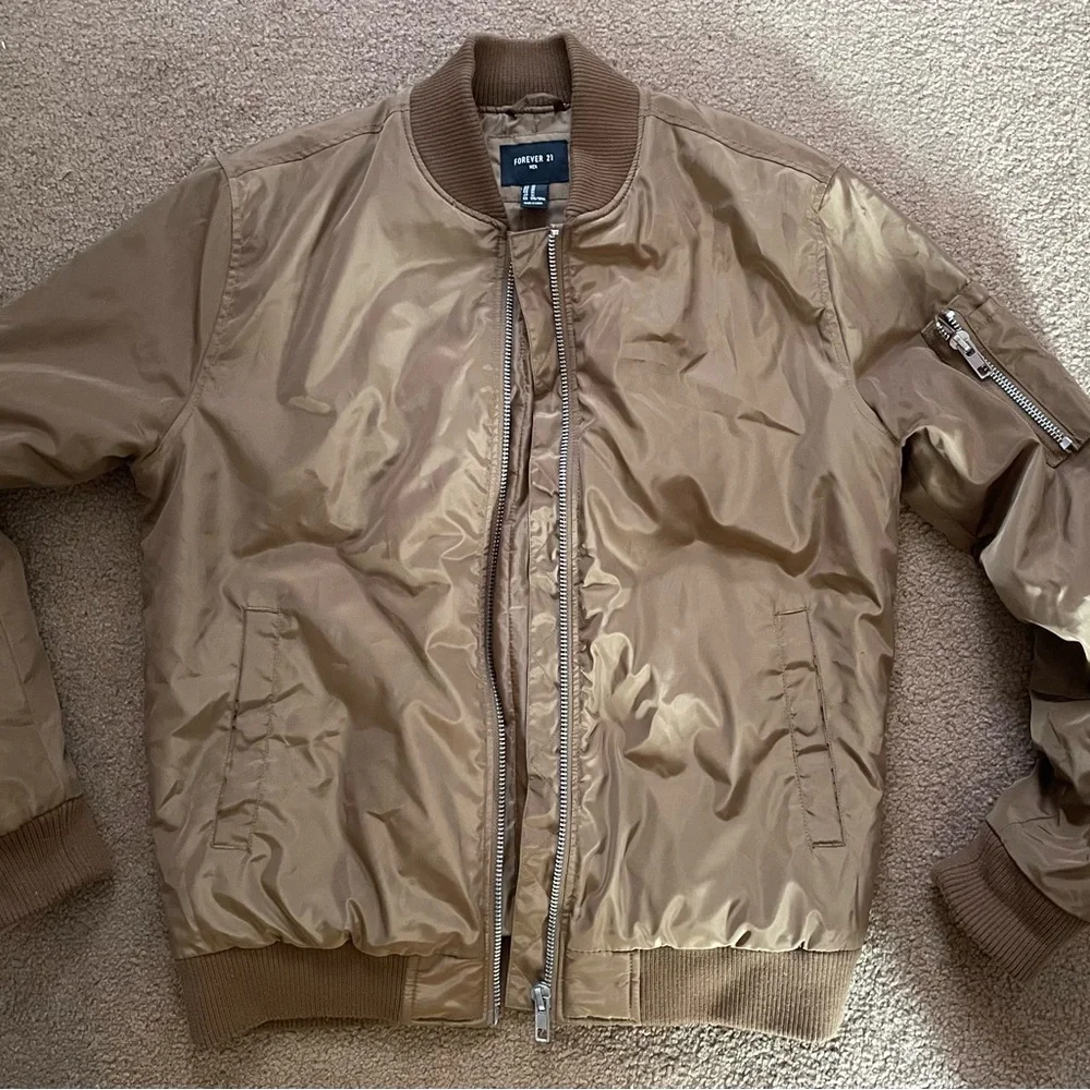 Forever 21 Brown Bomber Flight Jacket Multi Pocket Full Zip (Men’s Size Medium) - Picture 2 of 7
